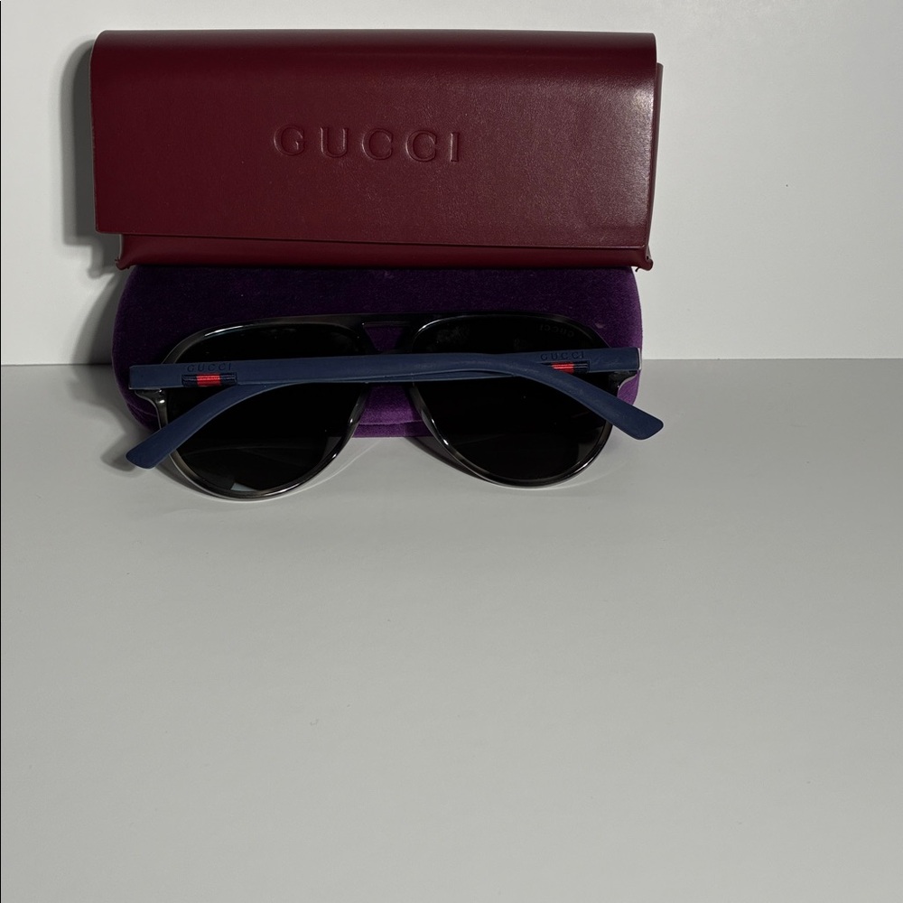 Gucci GG0423S 010 Pilot Sunglasses Gray/Black Blue Polarized 60mm New Authentic - Picture 14 of 14